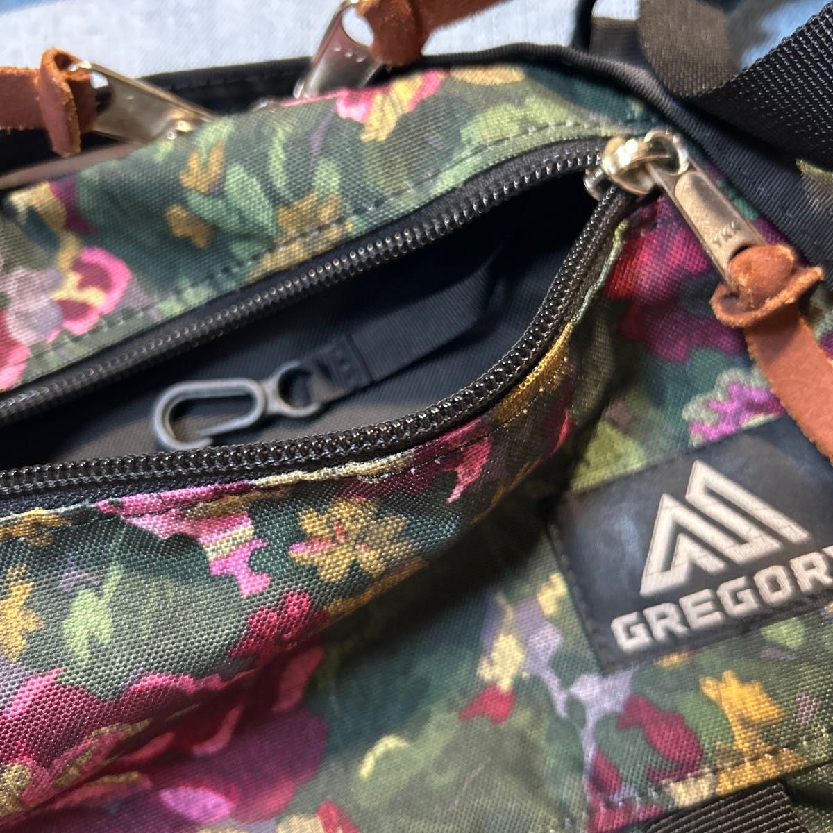 美品 GREGORY グレゴリー トランスファーショルダー バッグ 美品 GREGORY グレゴリー トランスファーショルダー バッグ