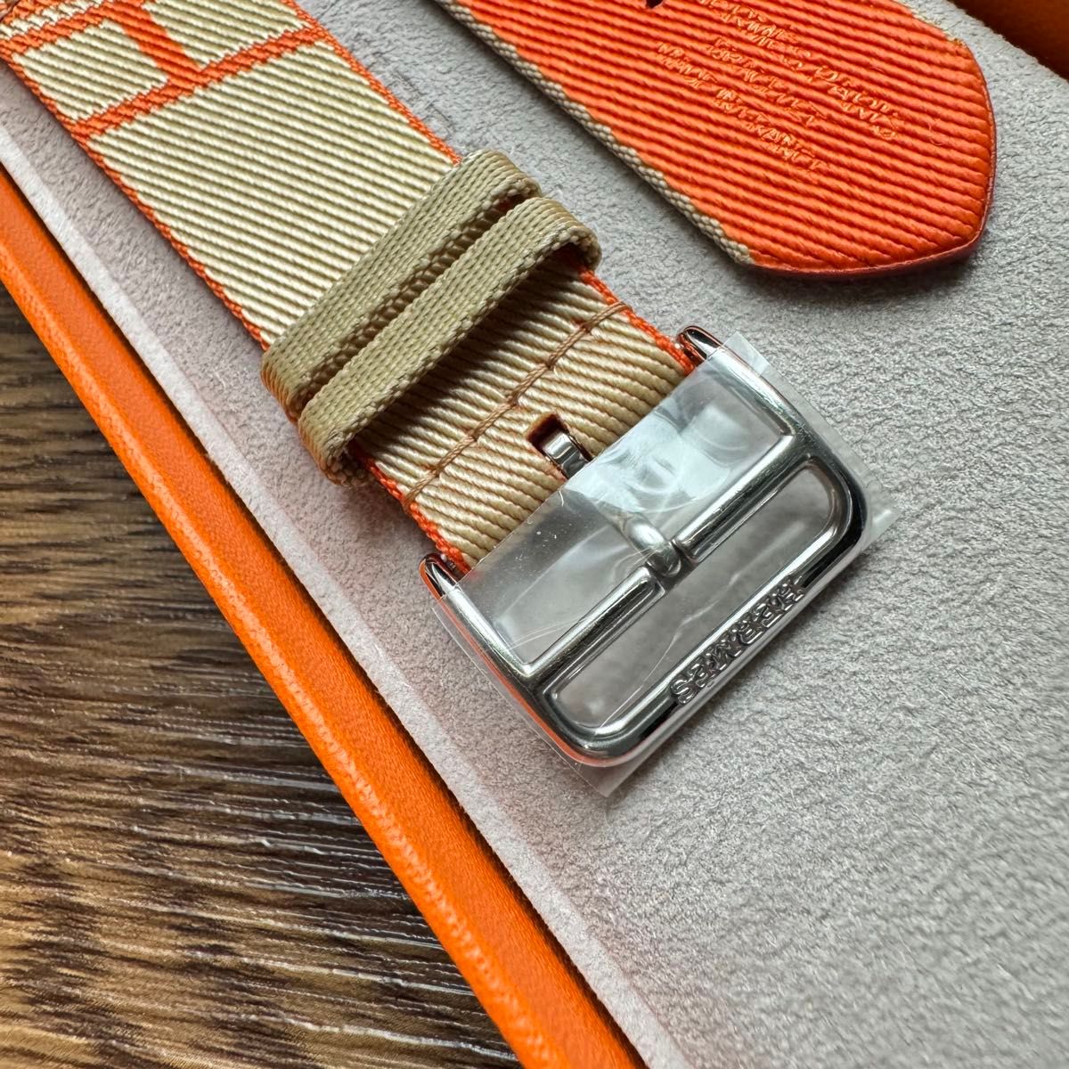 2484 Apple Watch エルメス オレンジ ジャンピング ナイロン 2484 Apple Watch エルメス オレンジ ジャンピング ナイロン