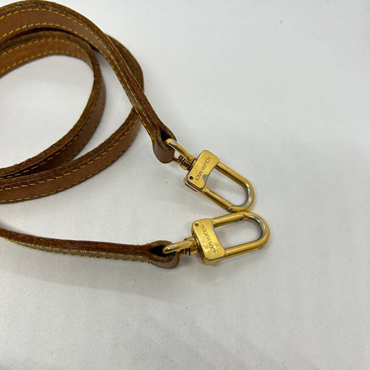 LOUIS VUITTON ルイヴィトン ヌメ革 ショルダーストラップ 92cm LOUIS VUITTON ルイヴィトン ヌメ革 ショルダーストラップ 92cm