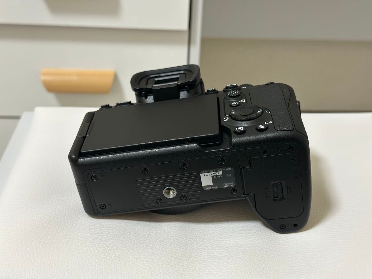 新品級 SONY α7IV ボディILCE-7M4 シャッター数1663回|Yahoo 新品級 SONY α7IV ボディILCE-7M4 シャッター数1663回|Yahoo