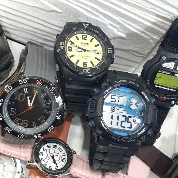 1円~! 腕時計 大量 100点! まとめ売り ジャンク メンズ 1円~! 腕時計 大量 100点! まとめ売り ジャンク メンズ