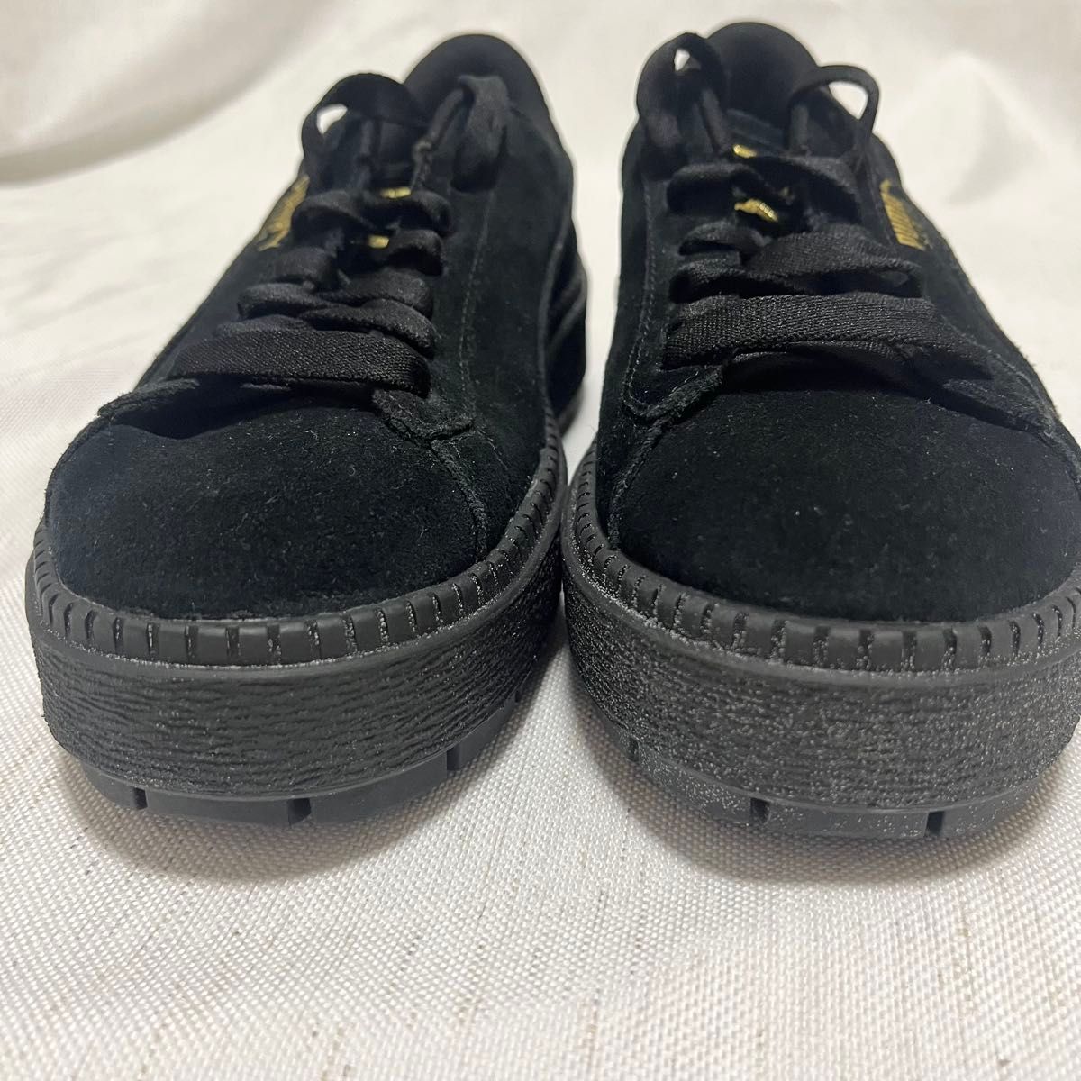 美品】PUMA プーマ スエード 23cm ブラック 厚底スニーカー 美品】PUMA プーマ スエード 23cm ブラック 厚底スニーカー