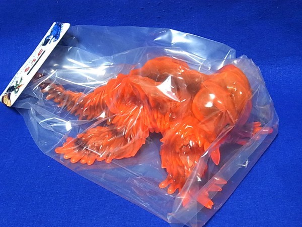 お取り寄せ】 四つん這い ヘドラ ゴジラ怪獣 450 クリアオレンジ