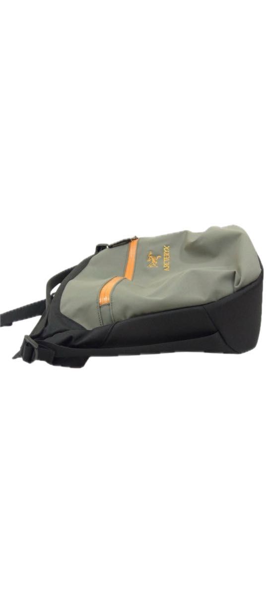 極美品】ARC'TERYX アークテリクス Arro 8 Rebird Shoulder Bag 極美品】ARC'TERYX アークテリクス Arro 8 Rebird Shoulder Bag