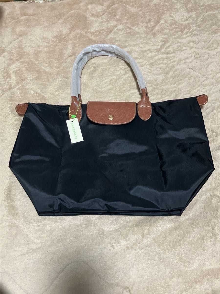 新品 未使用】ロンシャン LONGCHAMP トートバッグ ブラック 黒 L 新品 未使用】ロンシャン LONGCHAMP トートバッグ ブラック 黒 L