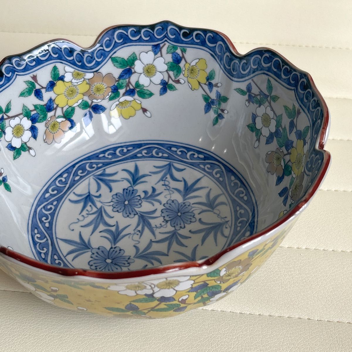 第一陶器 黄地花紋 輪花鉢 大鉢 盛鉢 菓子鉢 色絵 黄色 染付 和 第一陶器 黄地花紋 輪花鉢 大鉢 盛鉢 菓子鉢 色絵 黄色 染付 和