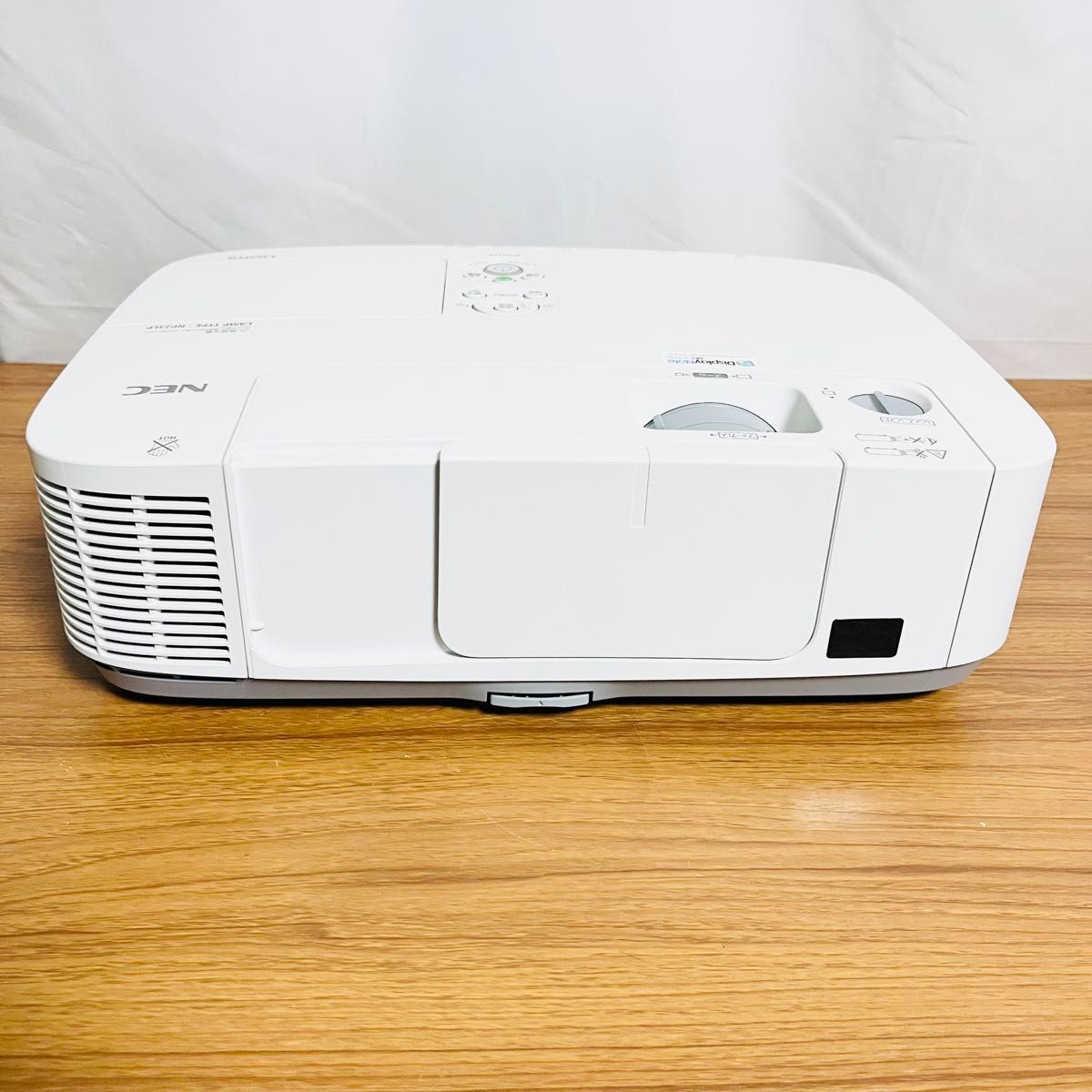 プロジェクター NP-P451WJL-N2 NEC ランプ使用時間986時間 プロジェクター NP-P451WJL-N2 NEC ランプ使用時間986時間