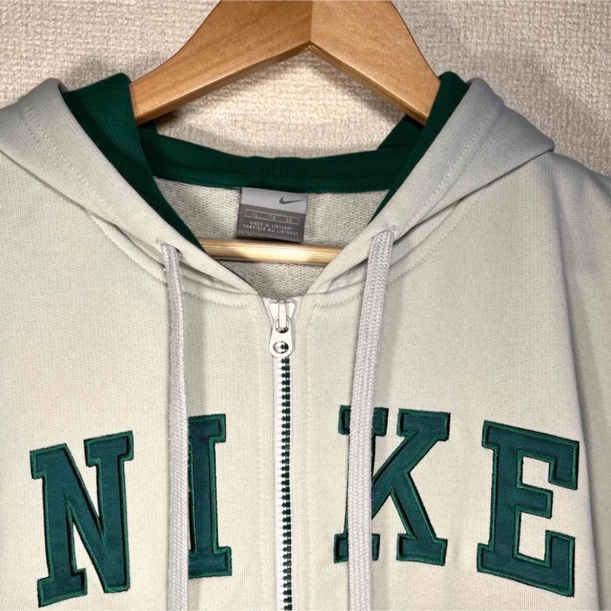 美品】NIKE ナイキ デッドストック Y2k ジップパーカー XL 美品】NIKE ナイキ デッドストック Y2k ジップパーカー XL