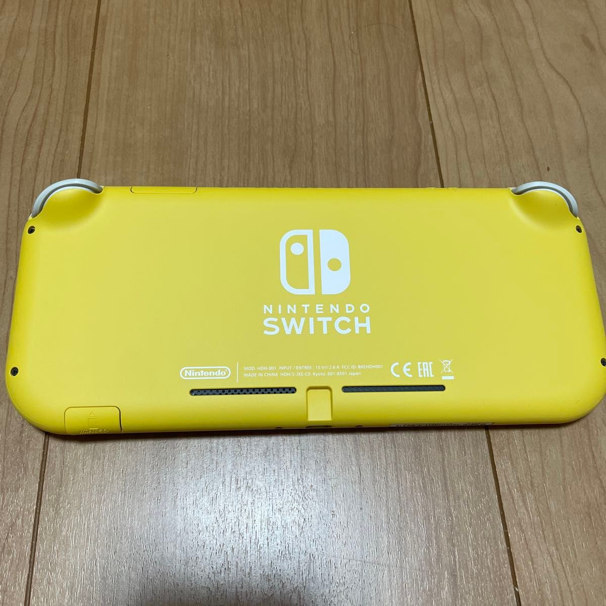 0612241 【2019年製】 Nintendo Switch lite イエロー 本体のみ 0612241 【2019年製】 Nintendo Switch lite イエロー 本体のみ