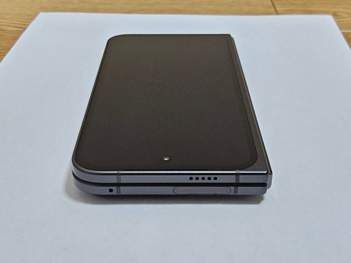 ほぼ新品】Google Pixel 9 Pro Fold / Obsidian / 256GB / 日本 ほぼ新品】Google Pixel 9 Pro Fold / Obsidian / 256GB / 日本