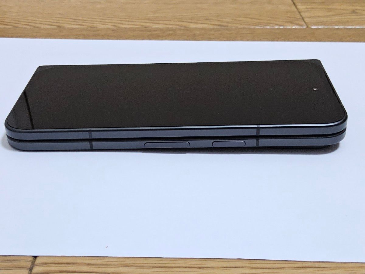 ほぼ新品】Google Pixel 9 Pro Fold / Obsidian / 256GB / 日本 ほぼ新品】Google Pixel 9 Pro Fold / Obsidian / 256GB / 日本