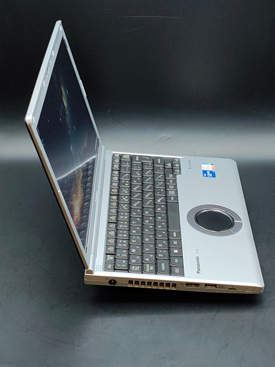 美品 小型12 1インチ 軽量920g】Let's note CF-SV1 i5-1145G7 美品 小型12 1インチ 軽量920g】Let's note CF-SV1 i5-1145G7