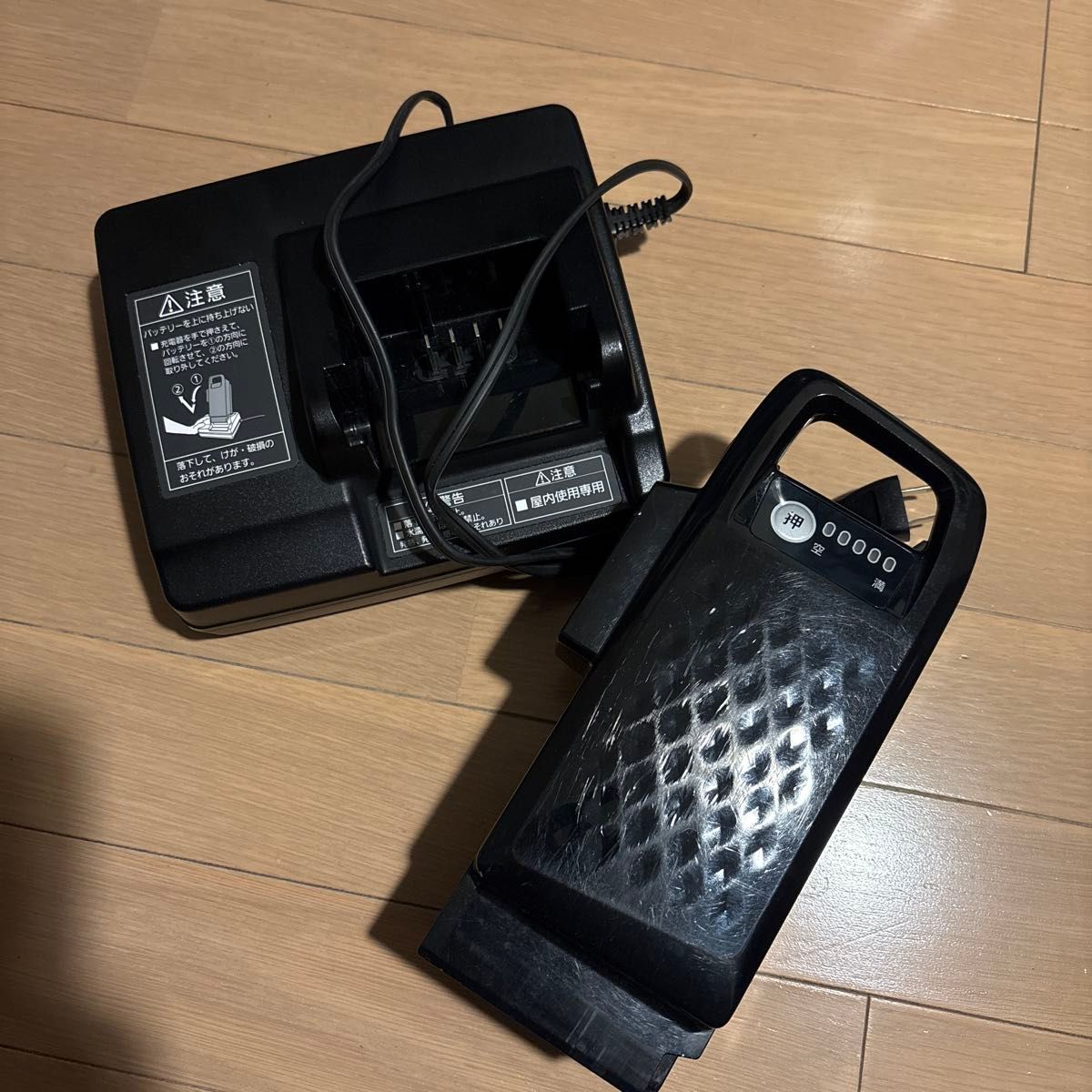 パナソニック 電動自転車バッテリー NKY578B02 充電器付属 パナソニック 電動自転車バッテリー NKY578B02 充電器付属