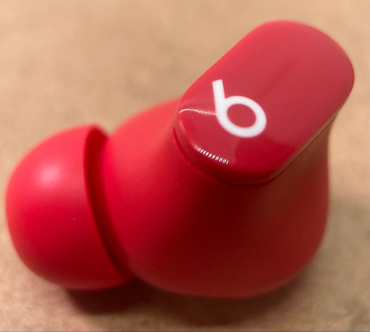 レッド】国内正規品 Beats Studio Buds【左イヤホン】|Yahoo レッド】国内正規品 Beats Studio Buds【左イヤホン】|Yahoo