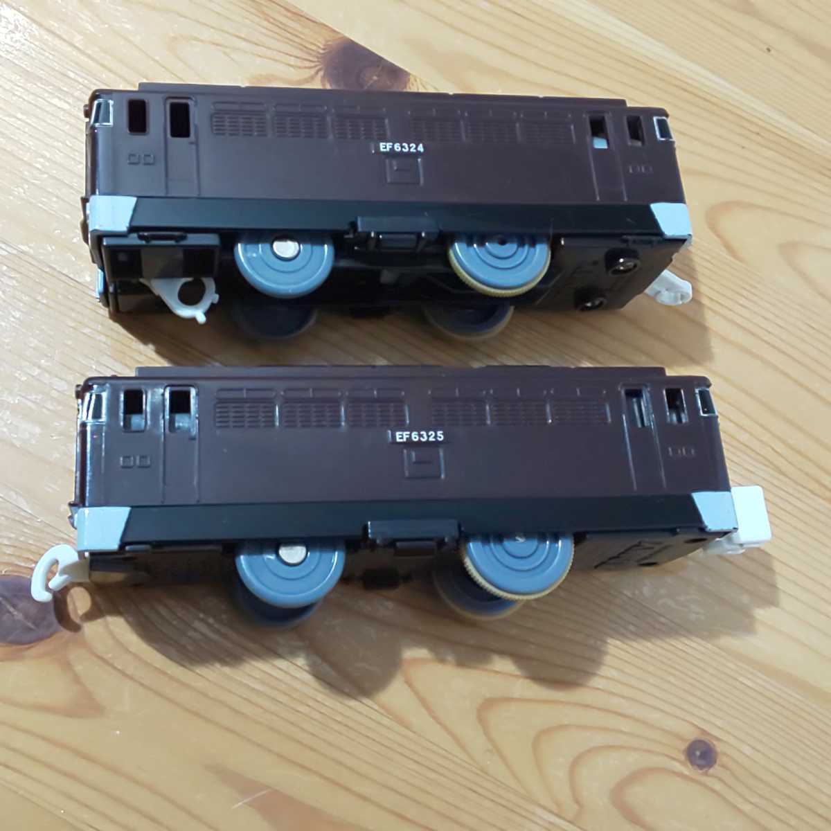 お買い得モデル Yahoo!オークション 24 動力車・EF63 25 プラレール【EF63 - 車両単品