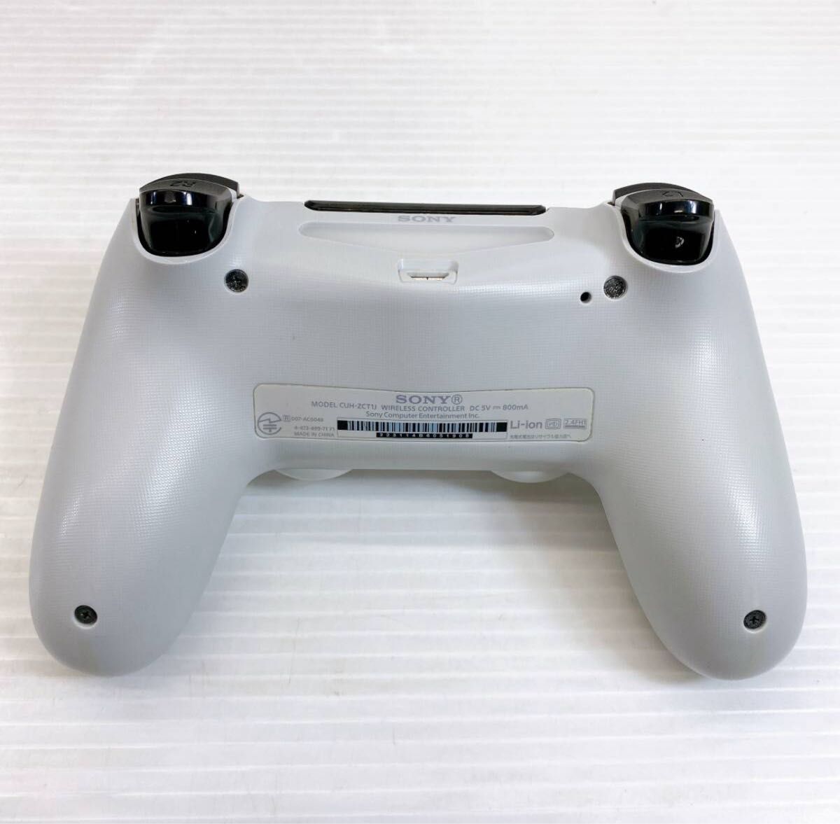 SONY PlayStation 4 CUH-1100A B01 グレイシャー・ホワイト SONY PlayStation 4 CUH-1100A B01 グレイシャー・ホワイト