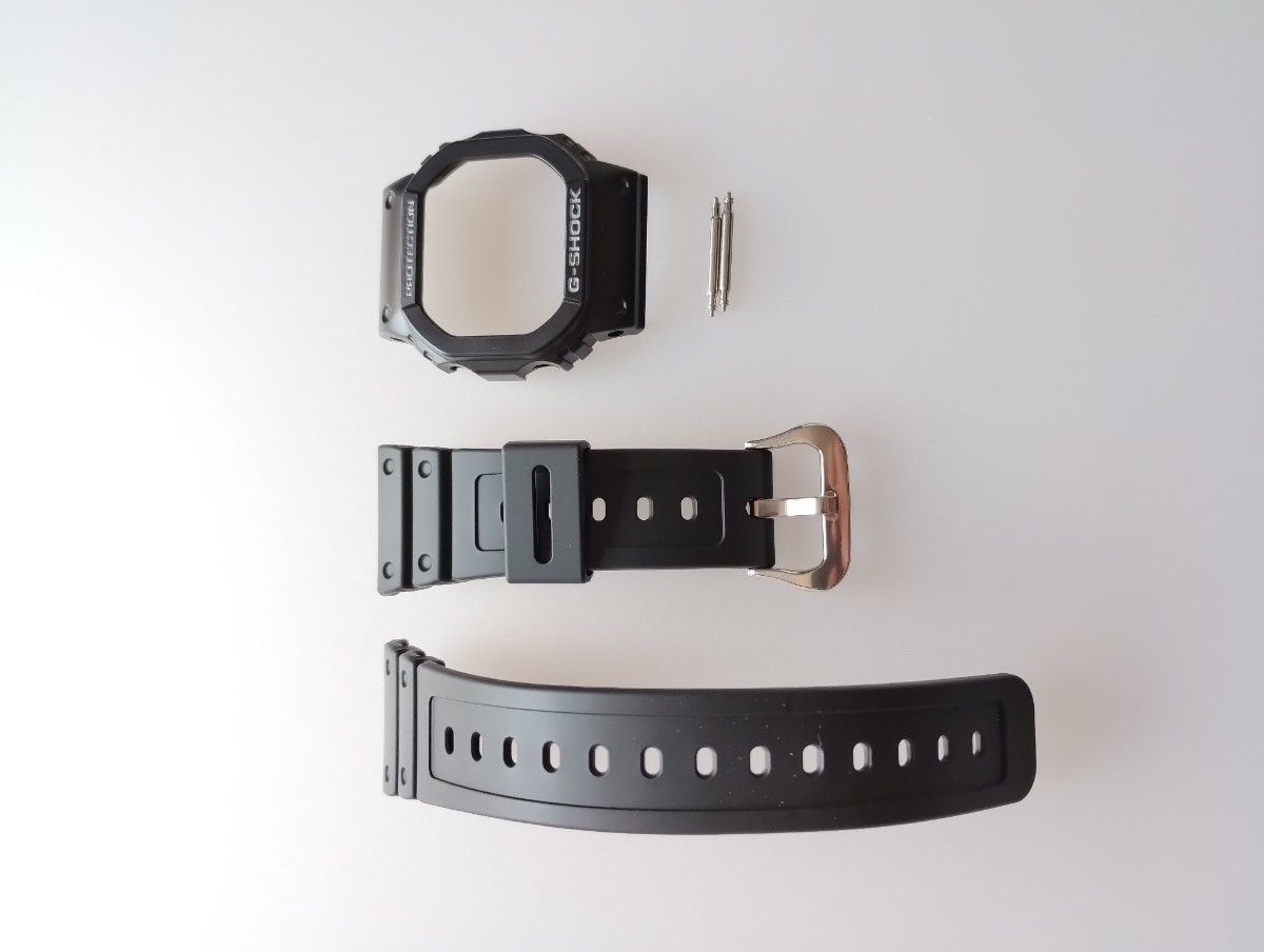 新品】カシオ G-SHOCK ジーショック DW-5600 UE 純正 ベゼル 新品】カシオ G-SHOCK ジーショック DW-5600 UE 純正 ベゼル
