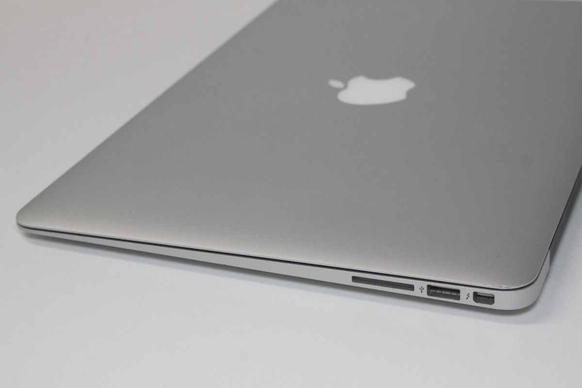 MacBook Air(13インチ Early 2014)256GB/4GB〈MD761J/B〉④ MacBook Air(13インチ Early 2014)256GB/4GB〈MD761J/B〉④