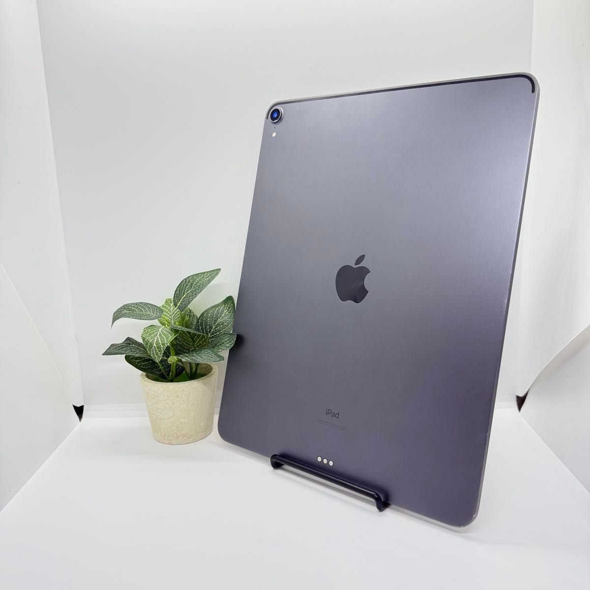 iPad Pro 12 9インチ 第3世代 256GB Wi-Fiモデル スペースグレイ iPad Pro 12 9インチ 第3世代 256GB Wi-Fiモデル スペースグレイ