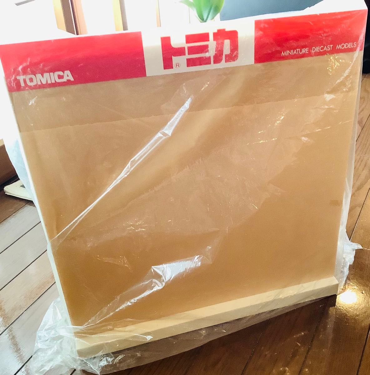 ミニカー トミカ 純正店舗用什器 ディスプレイケース 40台 新品 ミニカー トミカ 純正店舗用什器 ディスプレイケース 40台 新品