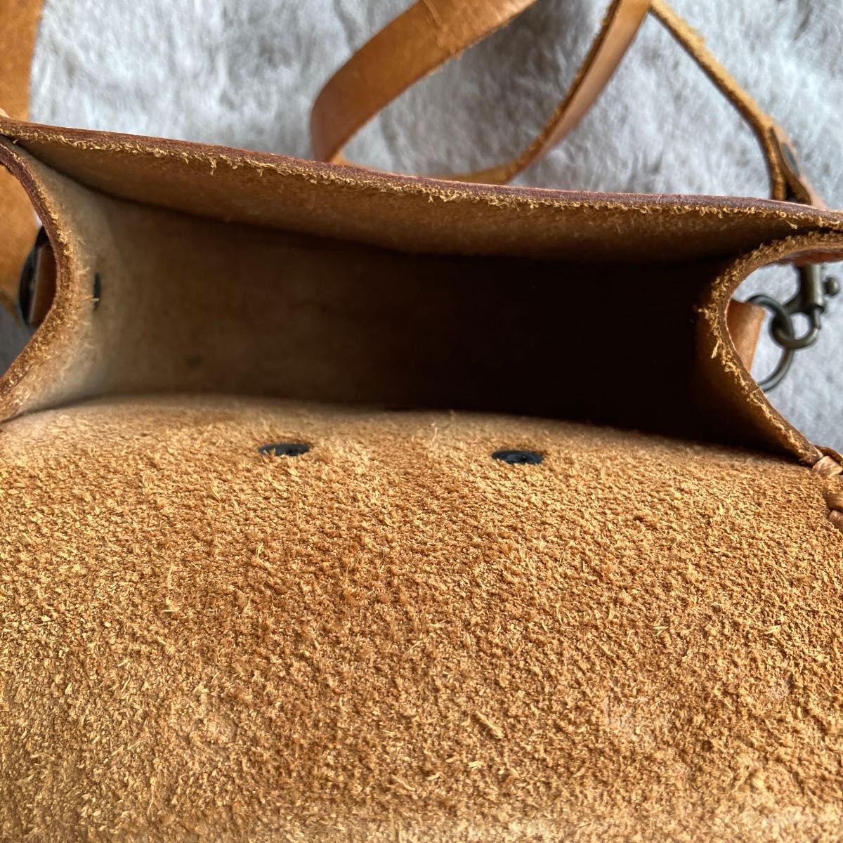 70sヴィンテージ ヒッピーバッグ カービング レザー ショルダー 70sヴィンテージ ヒッピーバッグ カービング レザー ショルダー