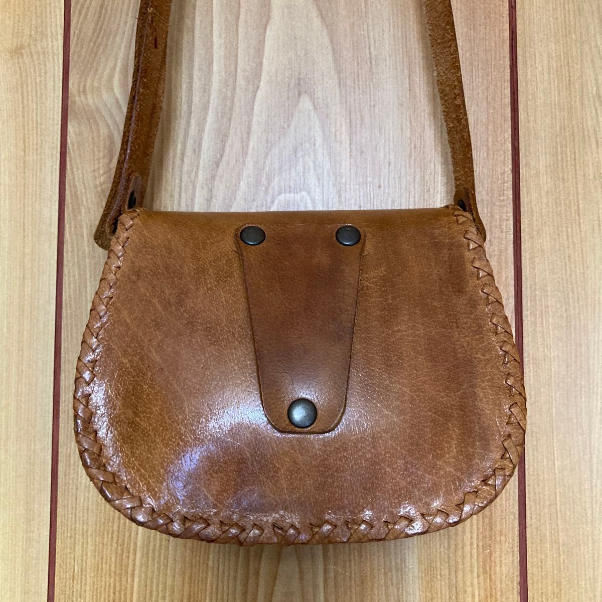 70sヴィンテージ ヒッピーバッグ カービング レザー ショルダー 70sヴィンテージ ヒッピーバッグ カービング レザー ショルダー