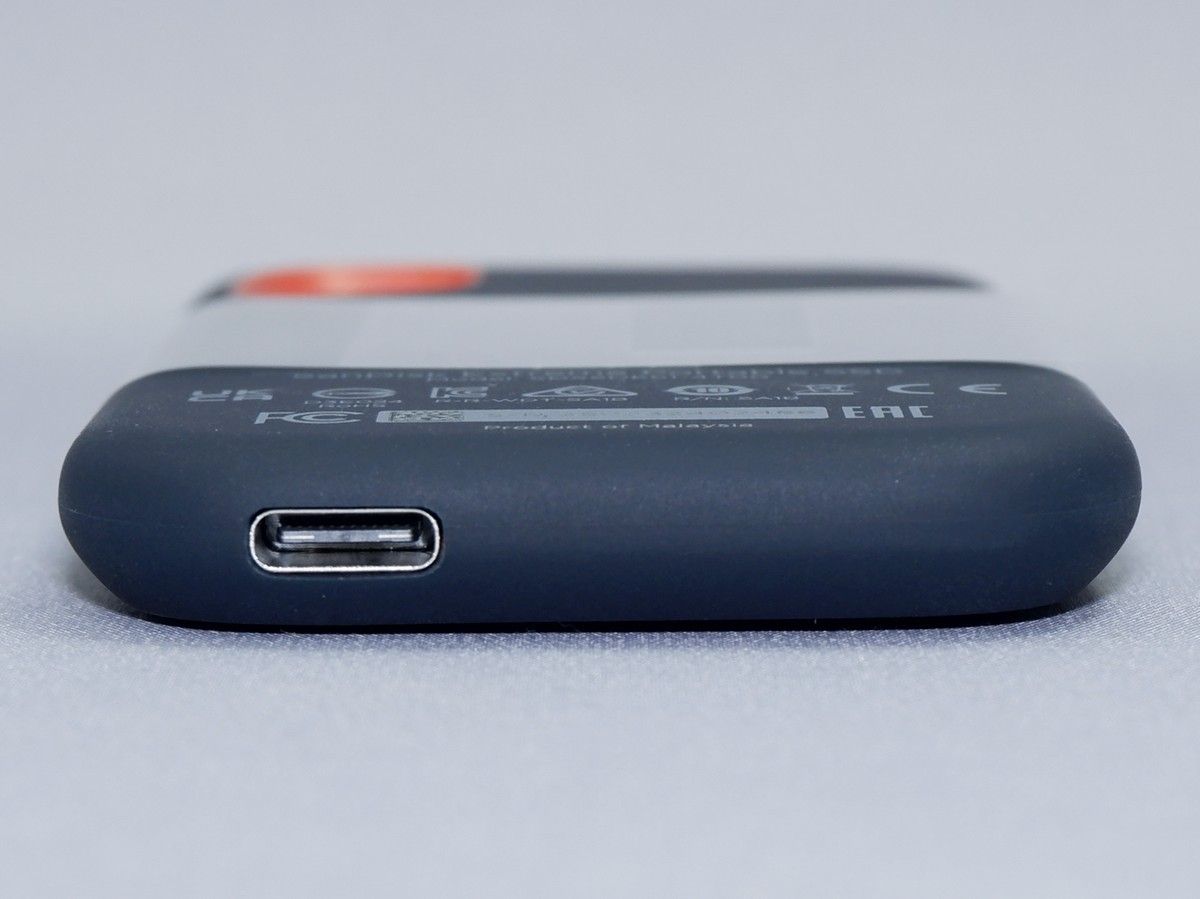 SanDisk Extreme V2 4TB USB3 2(Gen2) ポータブルSSD 防滴 耐振 SanDisk Extreme V2 4TB USB3 2(Gen2) ポータブルSSD 防滴 耐振