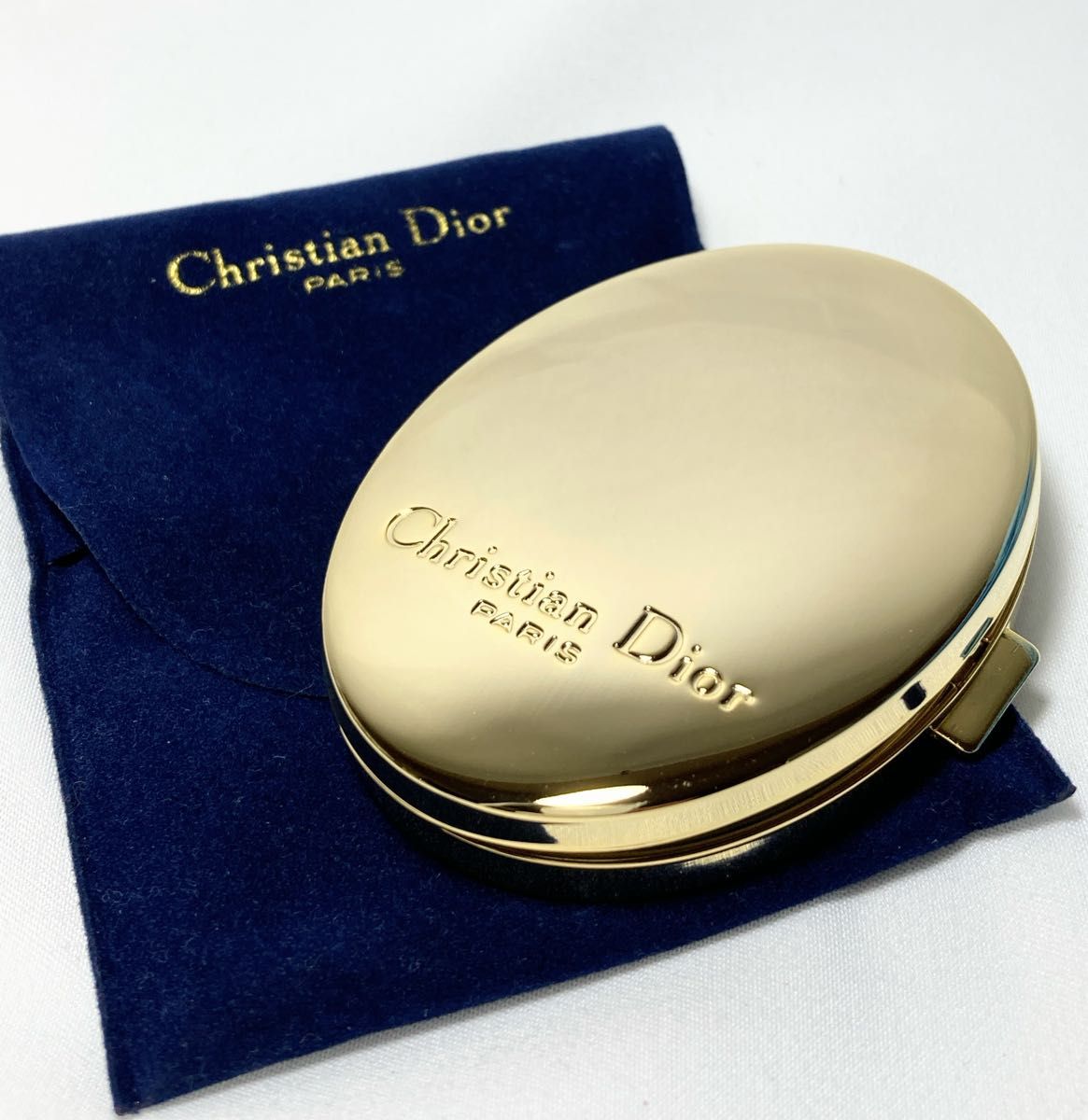 極美品】Christian Dior コンパクトミラー ゴールド ノベルティ 極美品】Christian Dior コンパクトミラー ゴールド ノベルティ