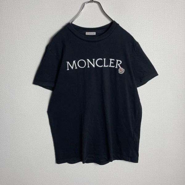 MONCLER モンクレール Tシャツ 刺繍ロゴ ロゴワッペン 黒 M MONCLER モンクレール Tシャツ 刺繍ロゴ ロゴワッペン 黒 M