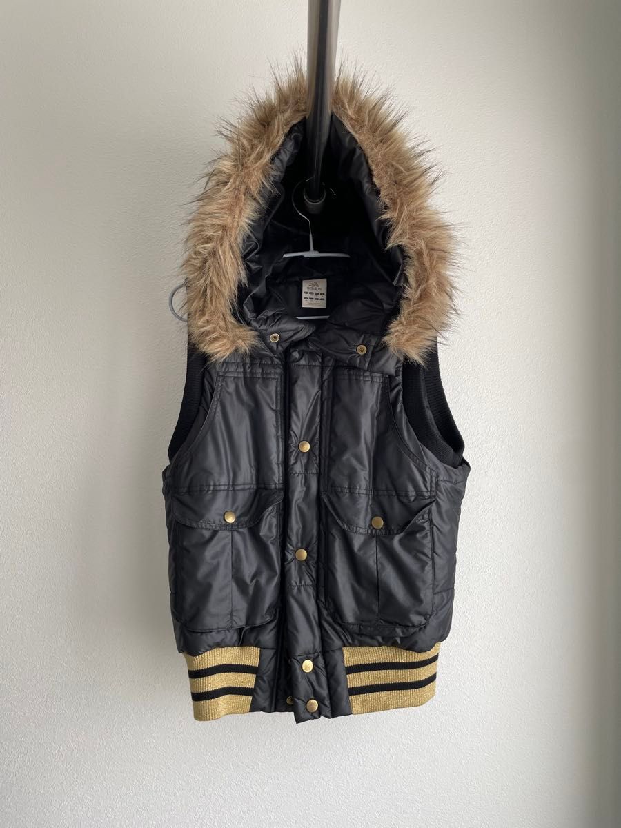 adidas アディダス ベスト 金黒 00′s Y2K ビンテージ ファー adidas アディダス ベスト 金黒 00′s Y2K ビンテージ ファー