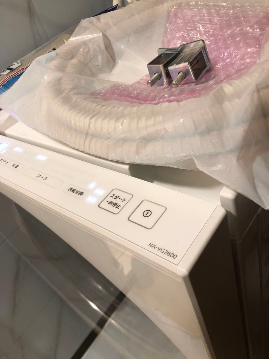 未使用に近い パナソニック NA-VG2600L 2023年購入 ドラム式洗濯 未使用に近い パナソニック NA-VG2600L 2023年購入 ドラム式洗濯