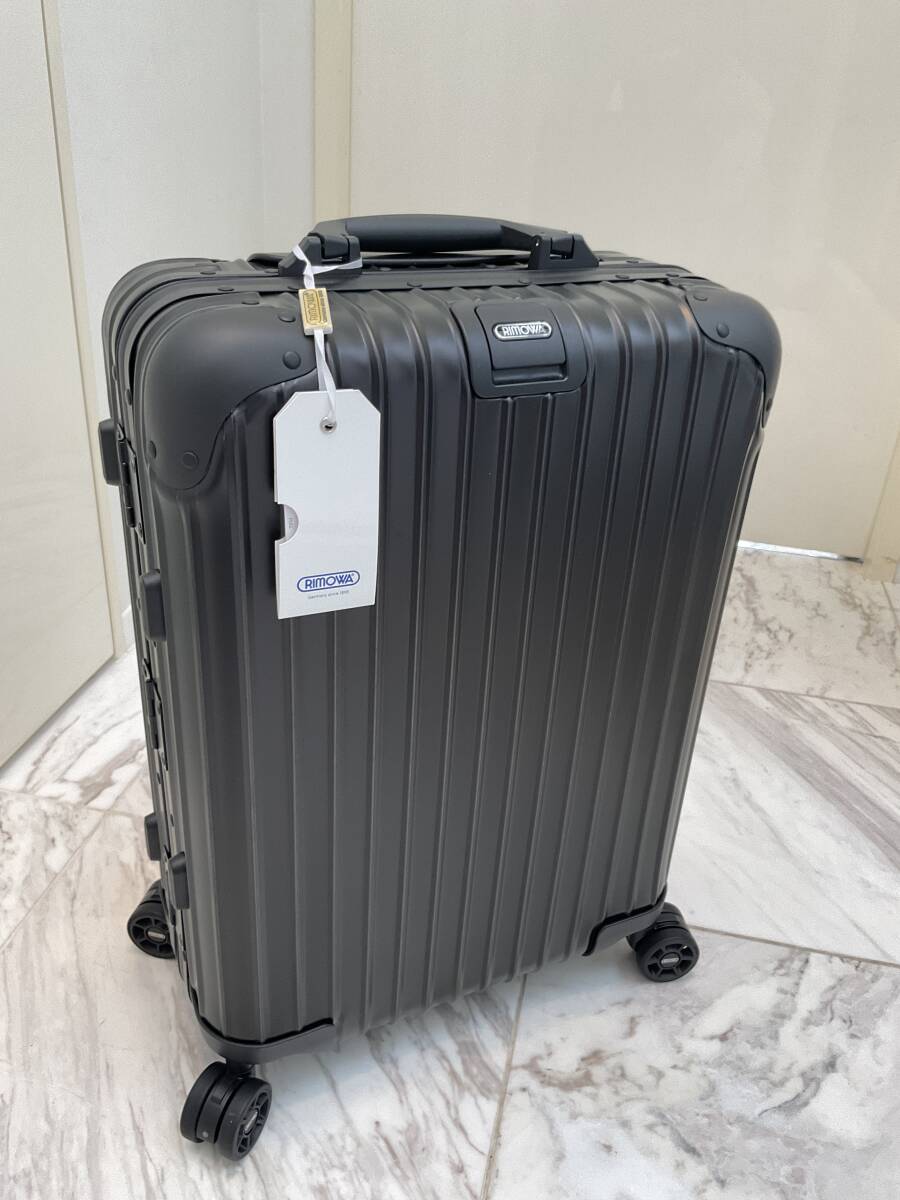 希少 未使用 (新品同) リモワ RIMOWA TOPAS STEALTH CABIN 52MW 希少 未使用 (新品同) リモワ RIMOWA TOPAS STEALTH CABIN 52MW