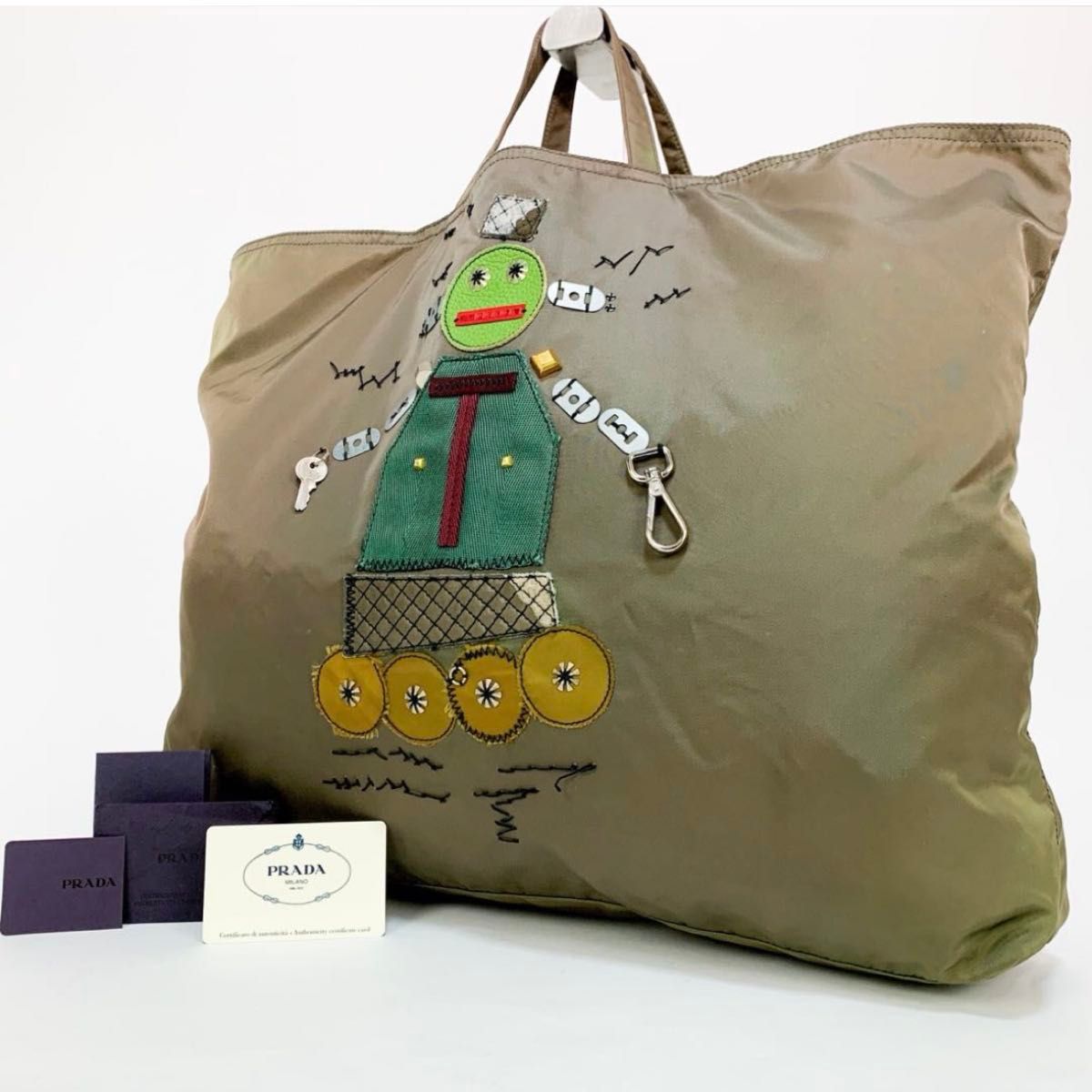 PRADA プラダ トートバッグ ロボット 刺繍 オリーブ グリーン PRADA プラダ トートバッグ ロボット 刺繍 オリーブ グリーン
