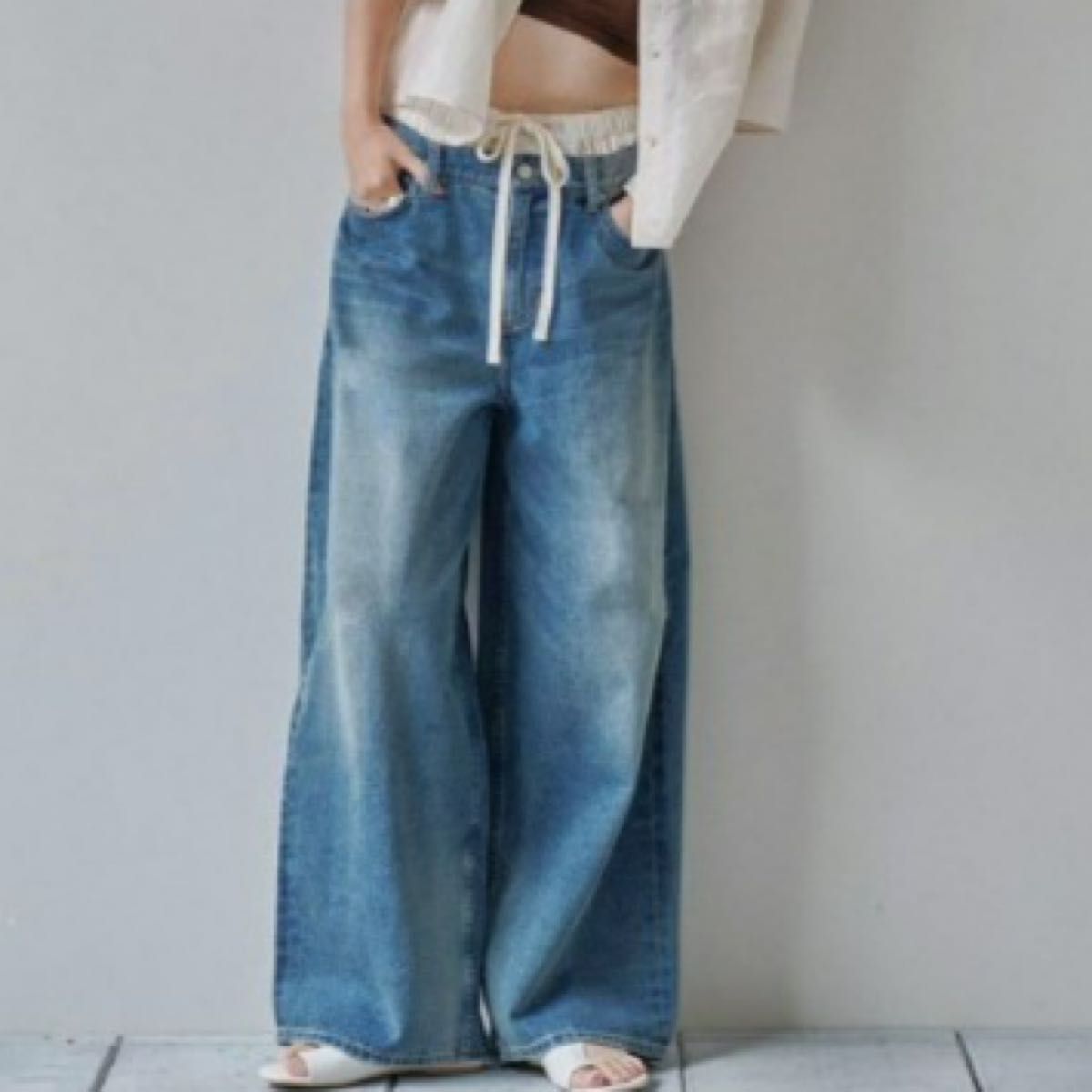 TODAYFUL Layered Waist Denim 新品未使用 完売品 25サイズ TODAYFUL Layered Waist Denim 新品未使用 完売品 25サイズ