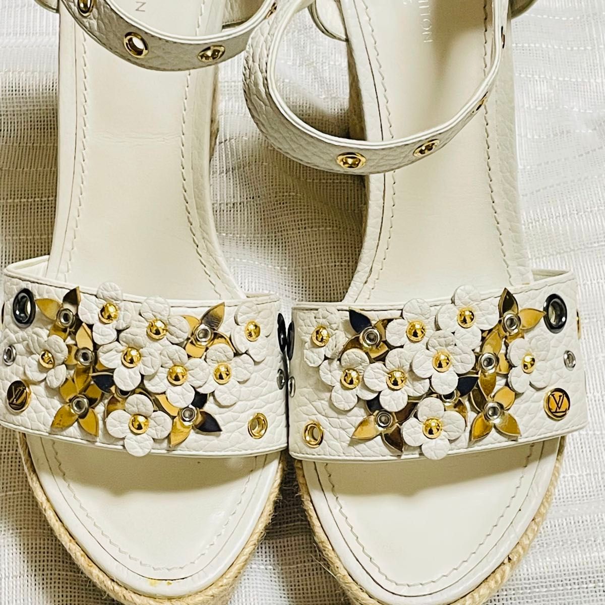 Louis Vuitton ルイヴィトン フラワー サンダル|Yahoo!フリマ Louis Vuitton ルイヴィトン フラワー サンダル|Yahoo!フリマ