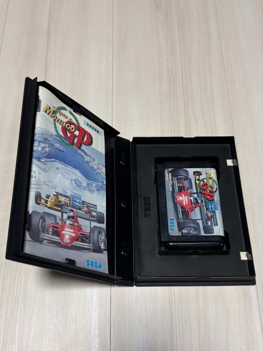 メガドライブ2 本体 ソフト3本付き 動作確認済み コントローラー メガドライブ2 本体 ソフト3本付き 動作確認済み コントローラー