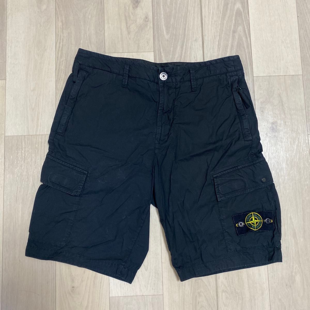 Stone Island カーゴショートパンツ 7415L0803|Yahoo!フリマ Stone Island カーゴショートパンツ 7415L0803|Yahoo!フリマ