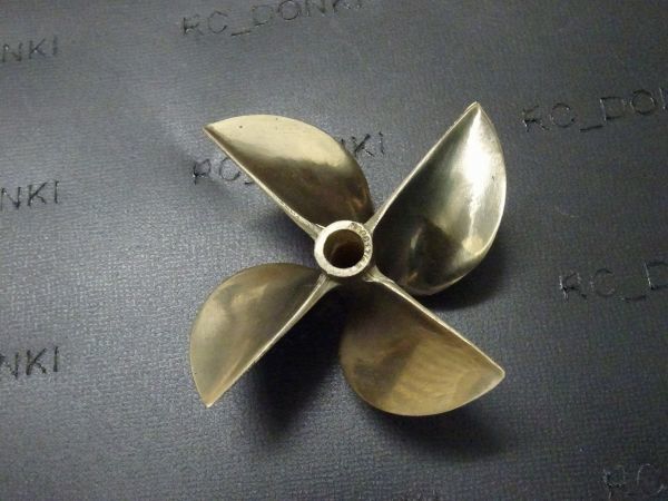  postage included reverse propeller copper casting propeller 6717450-BR axis D-A=6.35mm diameter D-B=67mm(C)