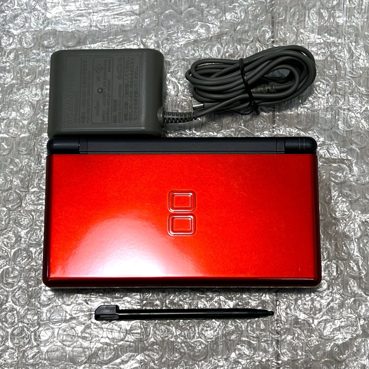 美品・動作確認済み〉 NDS ニンテンドーDSLite 本体 クリムゾン 美品・動作確認済み〉 NDS ニンテンドーDSLite 本体 クリムゾン