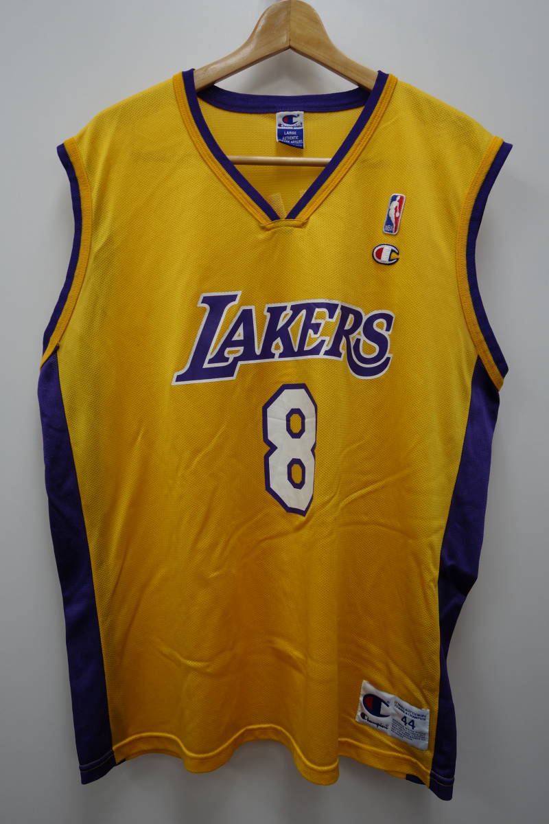 32S　ロサンゼルスレイカーズLos Angeles LakersコービーブライアントNBA #8 Champion製ゲームジャージ【L】_画像1