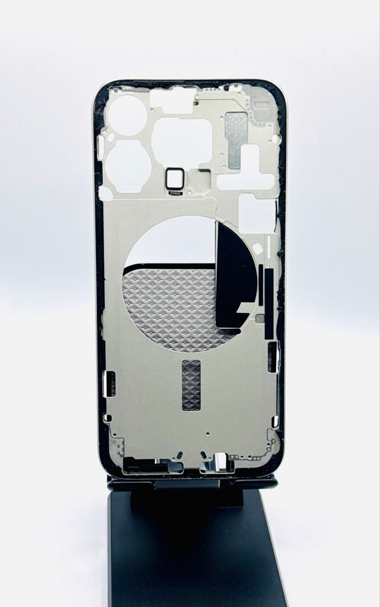 ジャンク 純正取外品】 iPhone 15 Pro Max ホワイトチタニウム ジャンク 純正取外品】 iPhone 15 Pro Max ホワイトチタニウム