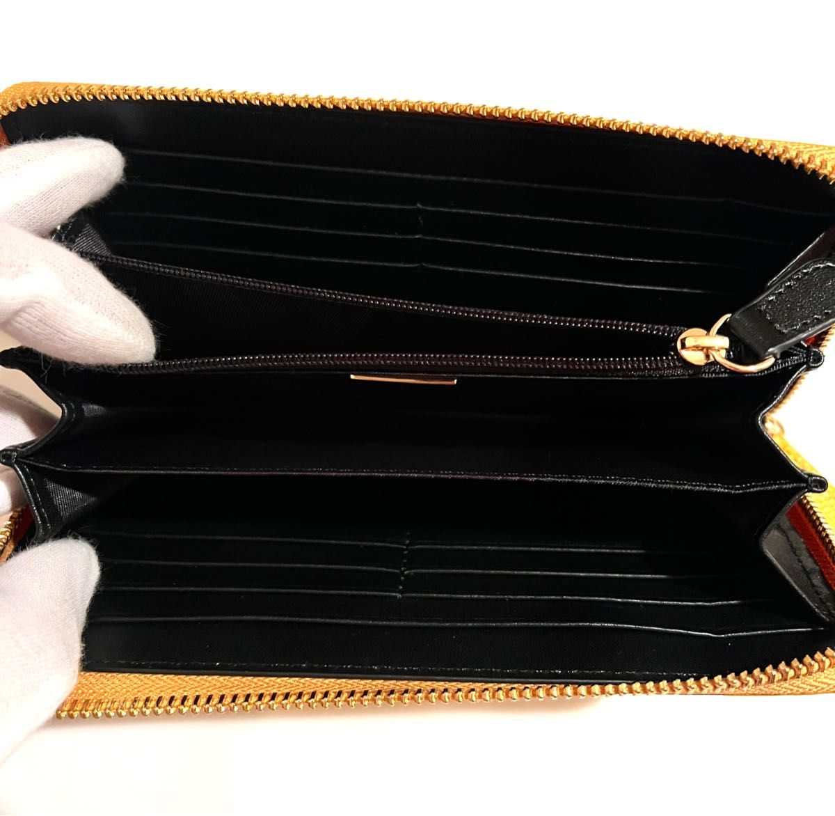 新品未使用】Vivienne Westwood 長財布 イエロー 大人気|Yahoo 新品未使用】Vivienne Westwood 長財布 イエロー 大人気|Yahoo
