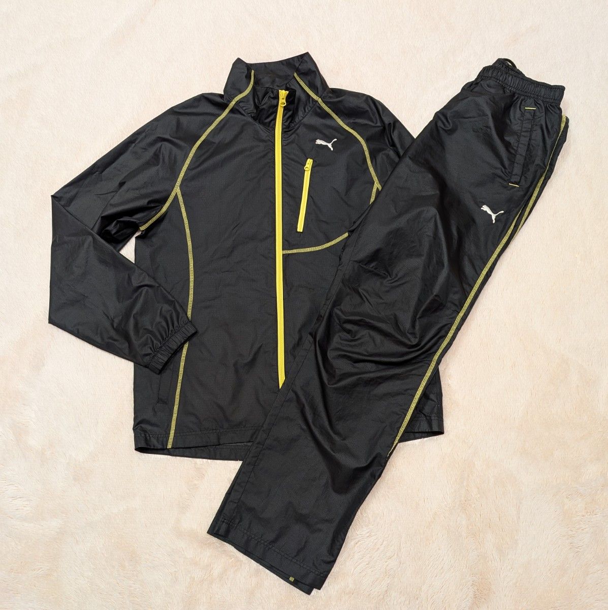 PUMA プーマ ウインド ブレーカー 上下 set up 黒色 Lサイズ PUMA プーマ ウインド ブレーカー 上下 set up 黒色 Lサイズ