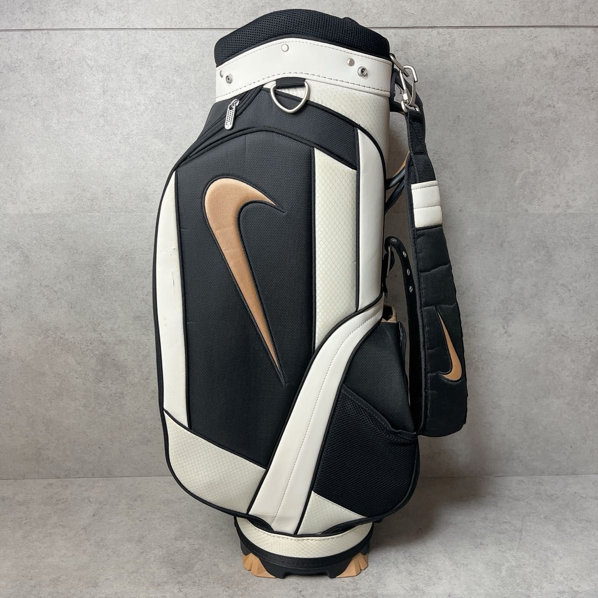 NIKE ナイキ キャディバッグ ゴルフバッグ 6分割 廃盤 希少 NIKE ナイキ キャディバッグ ゴルフバッグ 6分割 廃盤 希少
