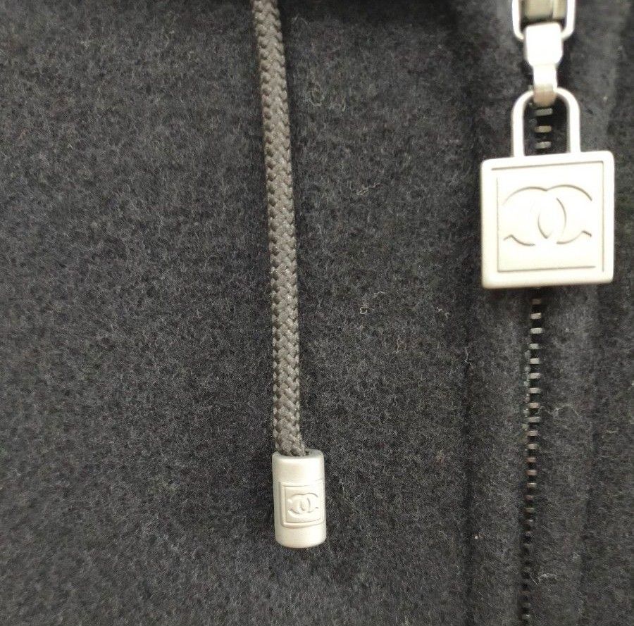 CHANEL シャネル パーカー ジップアップ 長袖 黒 レディース CHANEL シャネル パーカー ジップアップ 長袖 黒 レディース