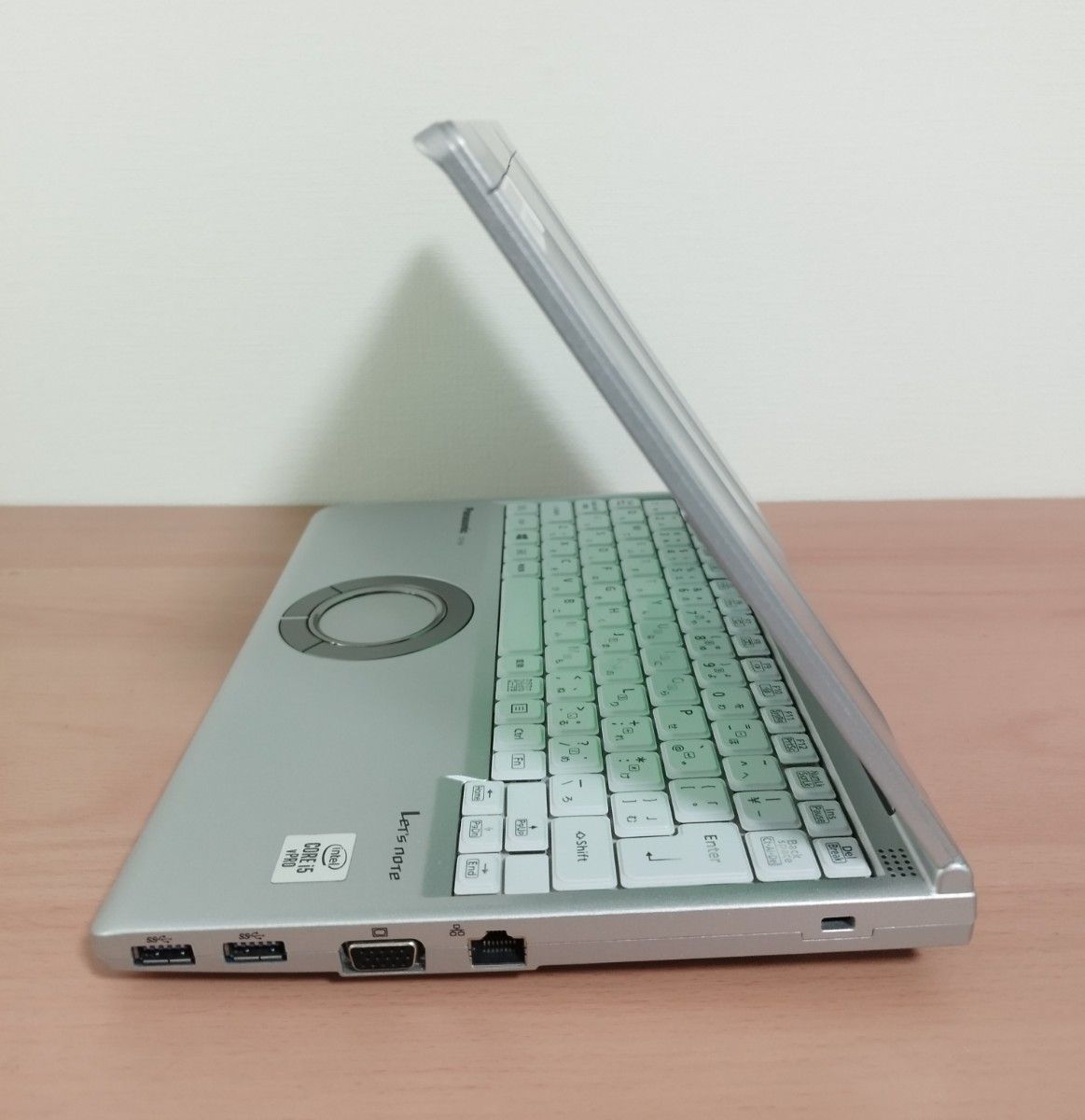 Let'sNote SV9 i5/8GB/256GB/win11/office2024付き 累積使用4680 Let'sNote SV9 i5/8GB/256GB/win11/office2024付き 累積使用4680