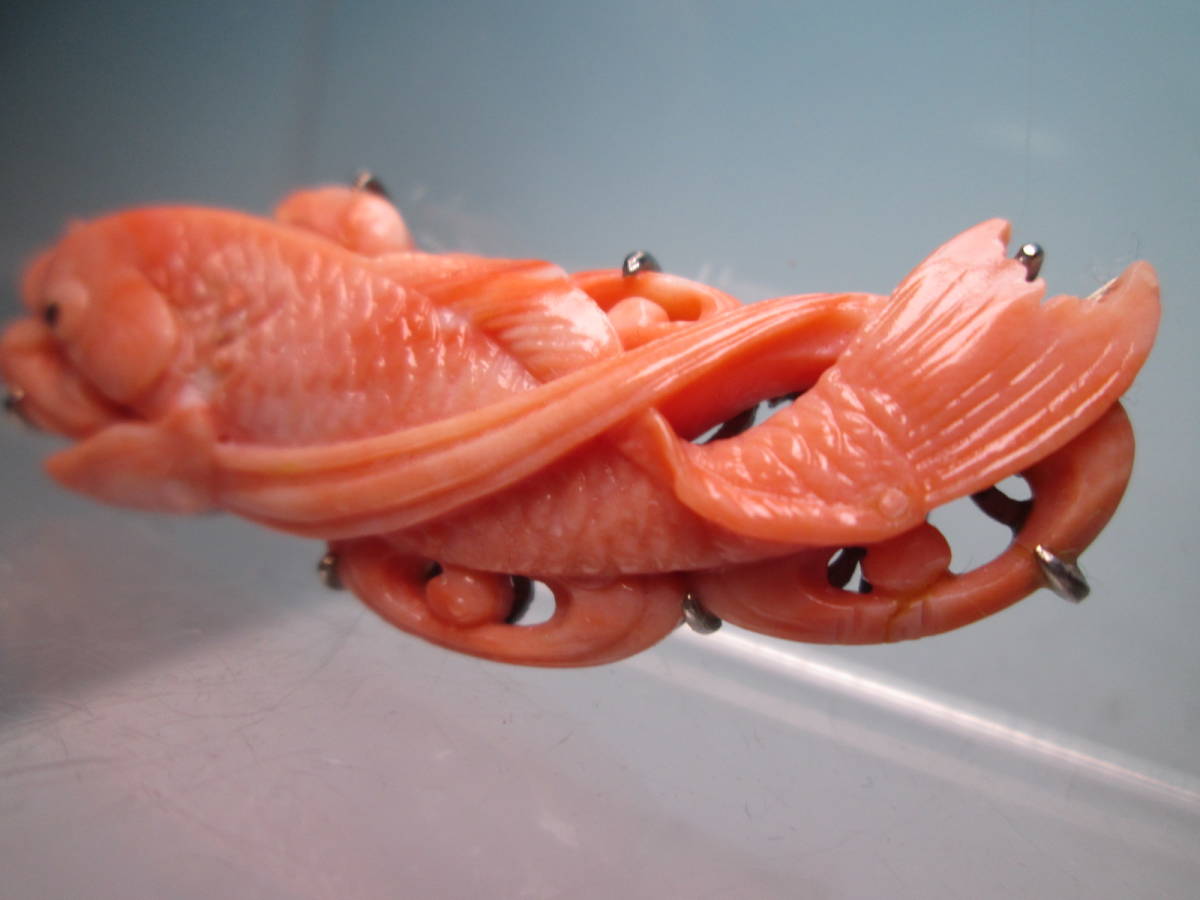 ヤフオク! - 【江月】アンティーク・本珊瑚 流水に鯉の彫刻の