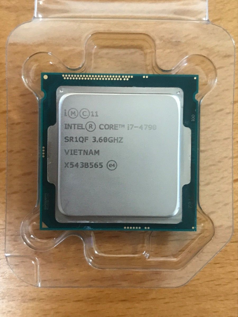 動作確認済み】Intel Core i7 4790 SR1QF (LGA1150 3 6GHz 8M 動作確認済み】Intel Core i7 4790 SR1QF (LGA1150 3 6GHz 8M