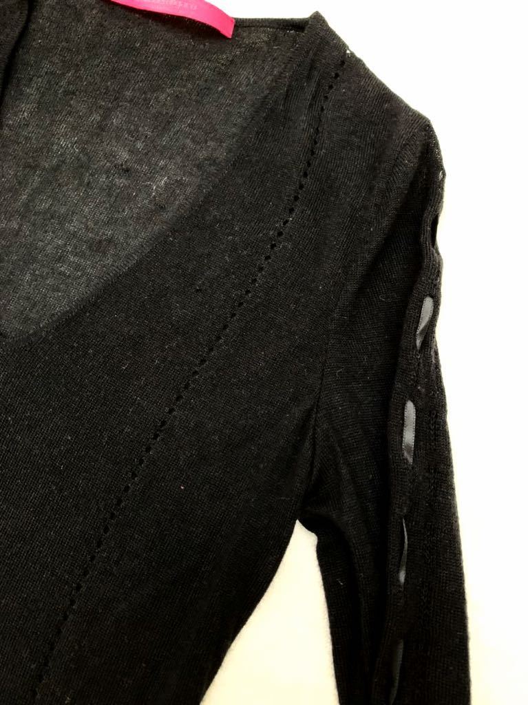 emanuel ungaro silk cashmere sweater sizeS silk cashmere sweater black black Italy made emanyu L Ungaro 