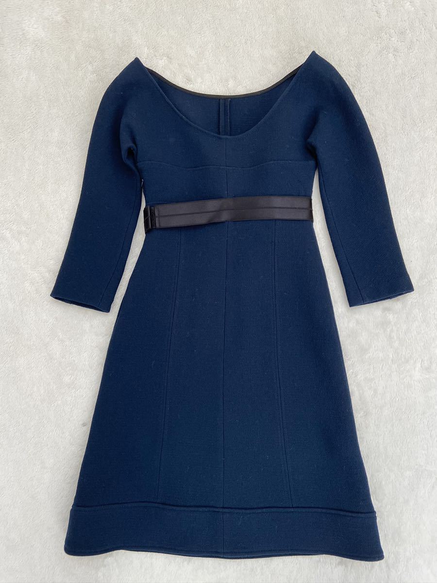 ALESSANDRO DELL`ACQUA Италия производства длинный рукав One-piece size38 Alessandro Dell'Acqua темно-синий темно синий стрейч 